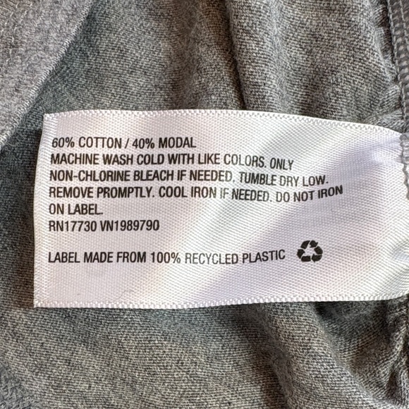 Isabel Maternity by Ingrid & Isabel Gray Short Sleeve Tee - Picture 5 of 8